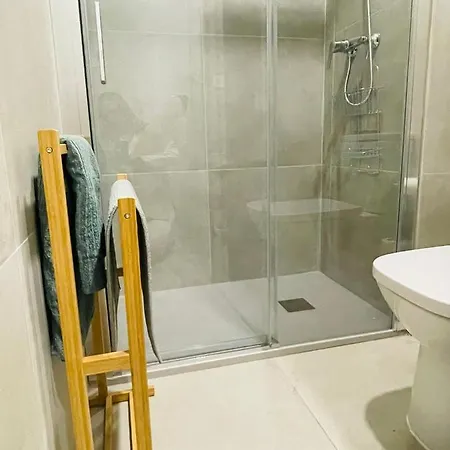 Precioso Centrico Con Piscina