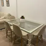 Precioso Centrico Con Piscina דירה